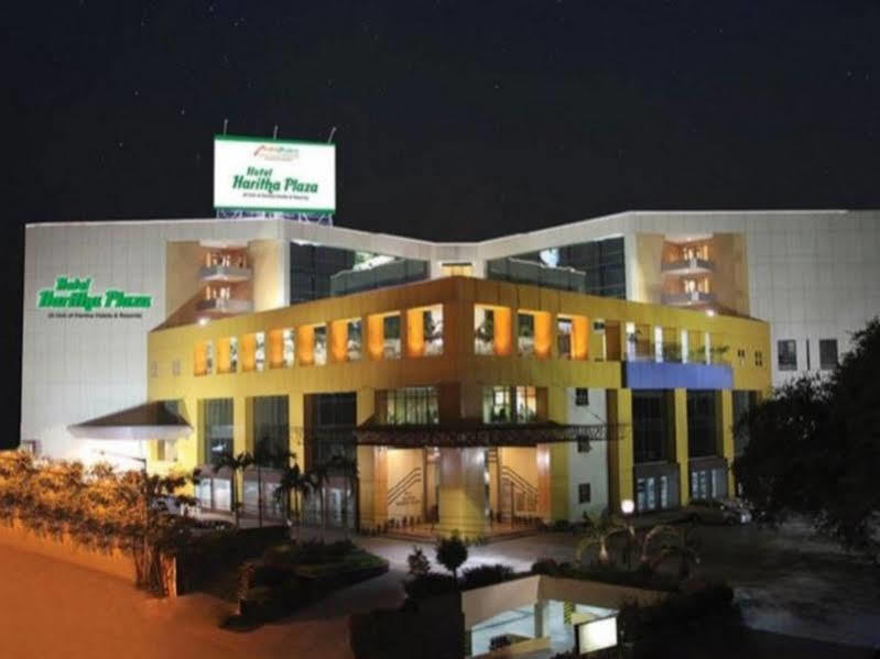 Hotel The Plaza Hyderabad Exterior photo